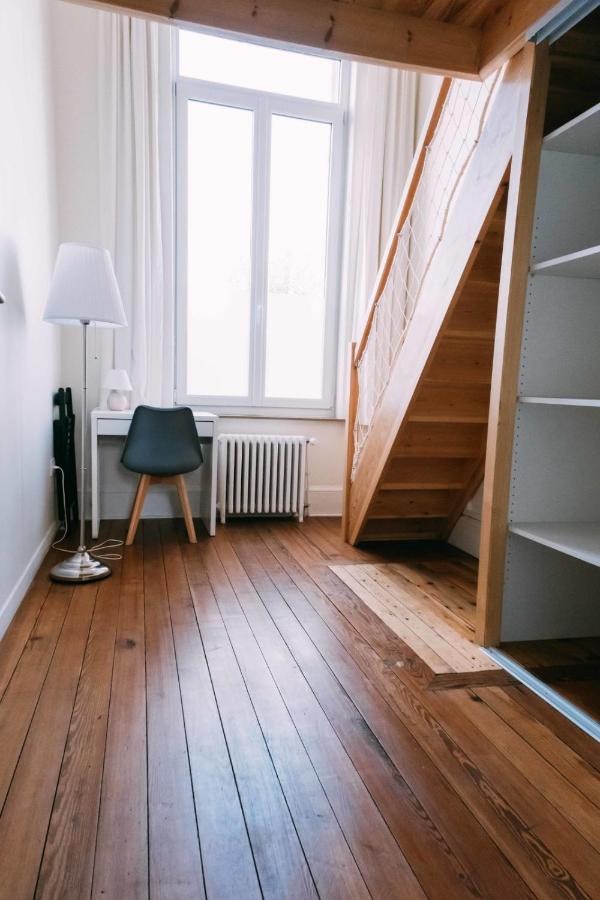 Charming Apartment With Terrace In Lille Kültér fotó