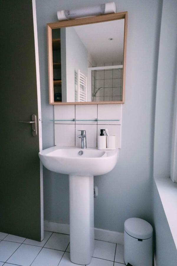 Charming Apartment With Terrace In Lille Kültér fotó